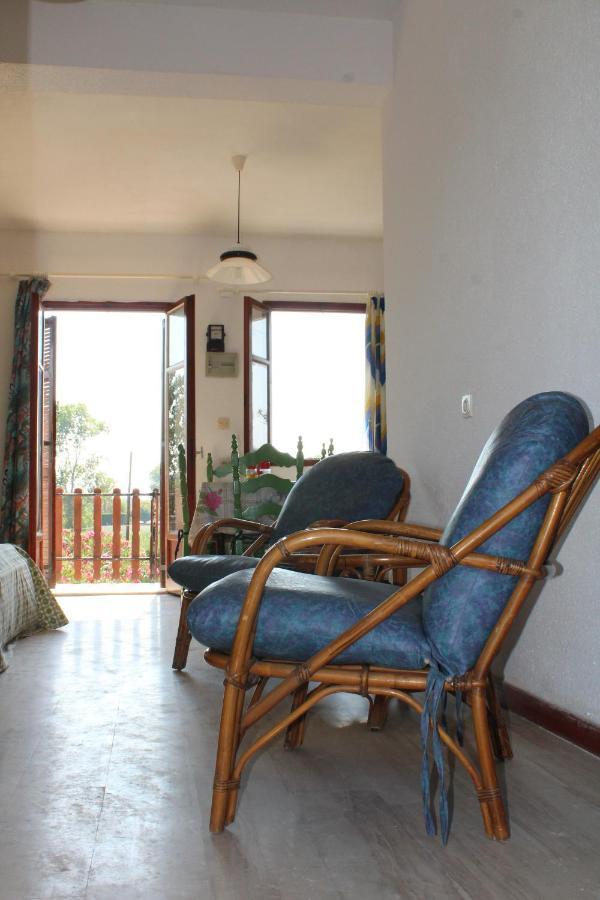 Nikos Seaside Apartments Litheres Bagian luar foto